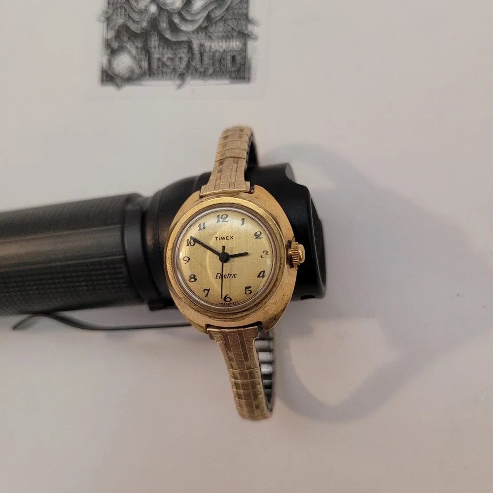 Timex Electric‎ Watch Women Gold Filled Tone Oval Vintage Expansion Band